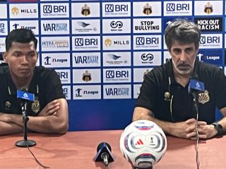 Bhayangkara FC Menang, Oscar Bruzon Soroti Konsistensi Pertahanan