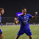 Potret Perjuangan Pemain Persib Saat Taklukan Persik