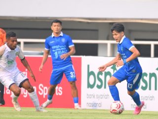 Persikad Depok vs PSPS Pekanbaru berakhir dengan skor 2-3 di Stadion Pakansari/Foto: Rizki Fadilah/Kurvanewscom