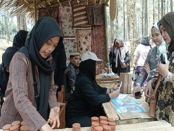 Kenduri Batik Batang Hadirkan Bazar UMKM dengan Kereweng