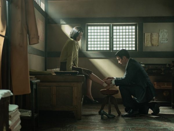Kim You Jung dan Park Jinyoung Terjebak Romansa di 100 Days of Deception