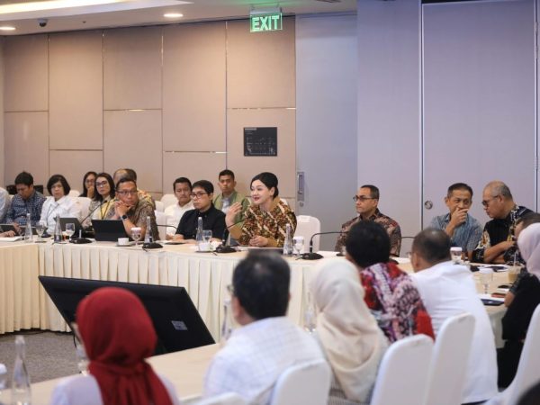 OJK Dialog dengan Pelaku Pasar Modal di BEI