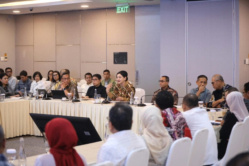 Dialog OJK dengan pelaku pasar modal digelar di BEI, Jakarta. Regulator dan SRO perkuat integritas pasar serta jaga kepercayaan investor/Foto: Humas OJK
